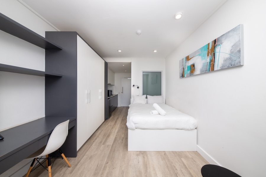 1 Bedroom Property for Sale in Woodstock Western Cape